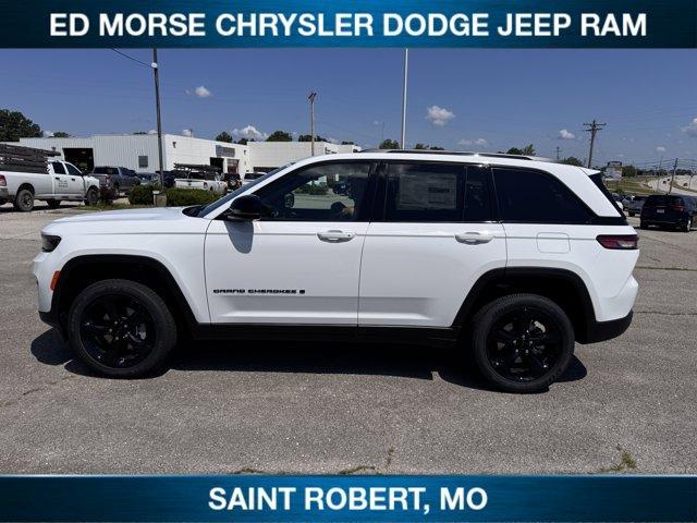new 2025 Jeep Grand Cherokee car, priced at $42,260