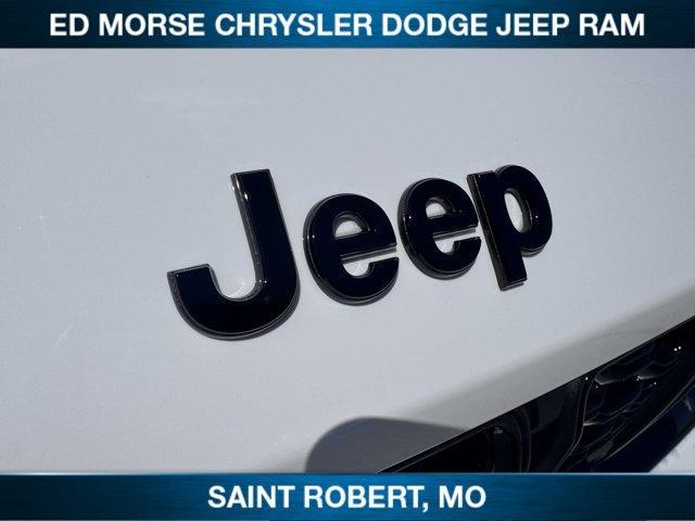 new 2025 Jeep Grand Cherokee car, priced at $42,260