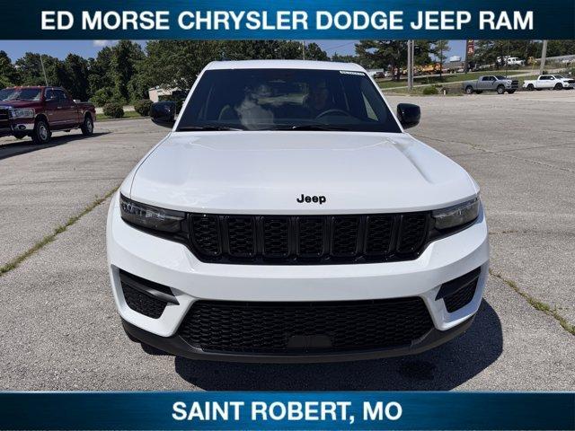 new 2025 Jeep Grand Cherokee car, priced at $42,260