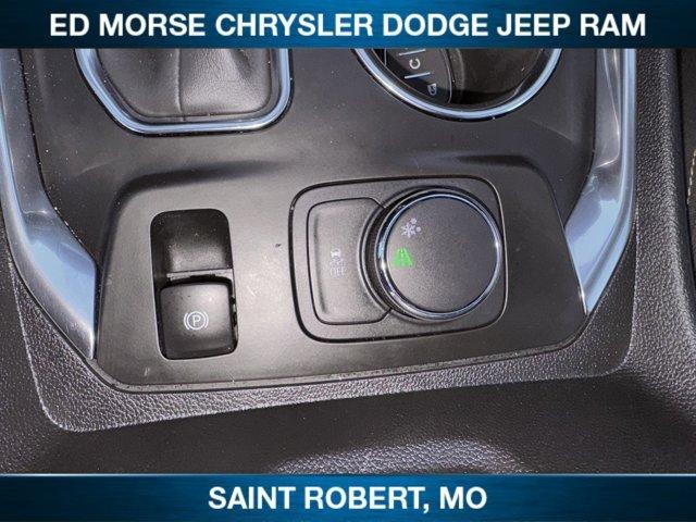 used 2021 Chevrolet Traverse car, priced at $23,691