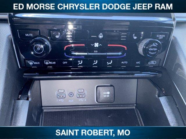 new 2025 Jeep Grand Cherokee L car, priced at $46,212