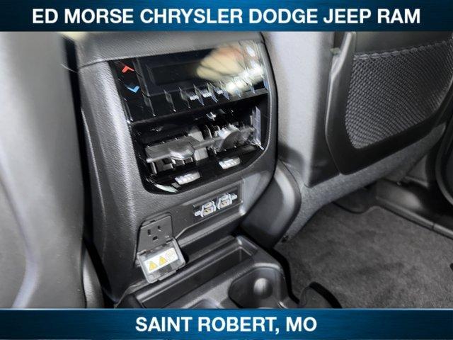 new 2025 Jeep Grand Cherokee L car, priced at $46,212