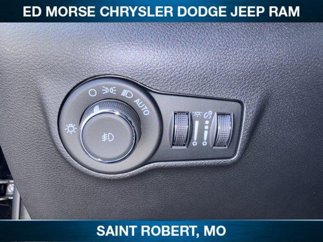 new 2025 Jeep Compass car, priced at $33,633