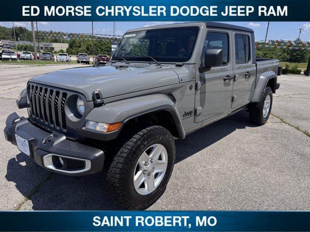 used 2022 Jeep Gladiator car, priced at $31,991