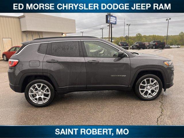 new 2024 Jeep Compass car, priced at $32,085