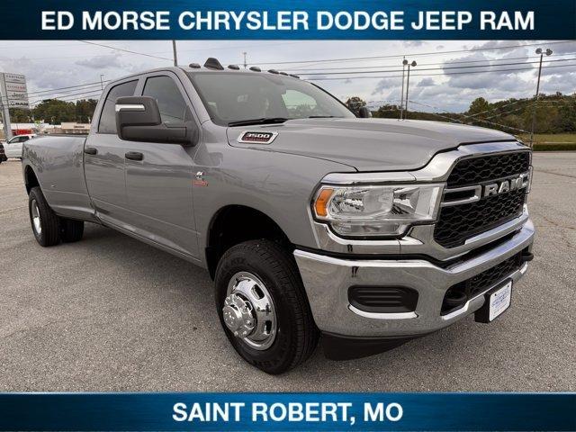 new 2024 Ram 3500 car, priced at $61,037