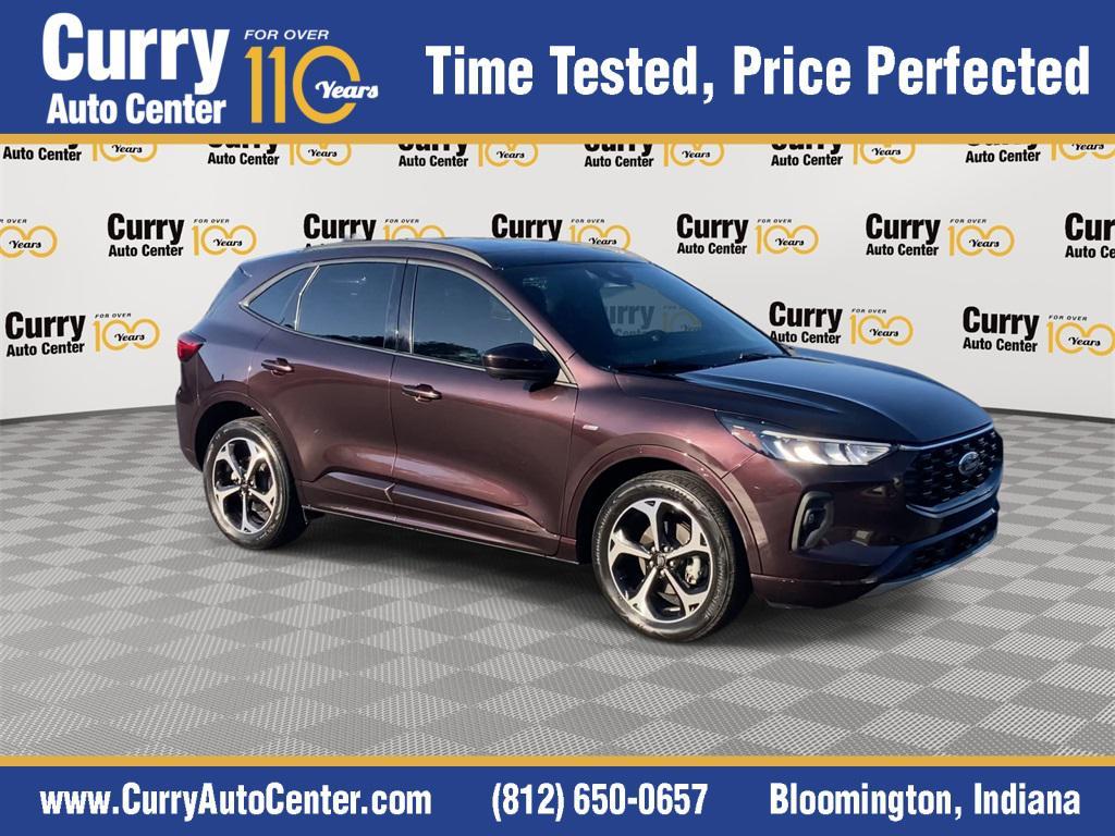 used 2023 Ford Escape car, priced at $25,268