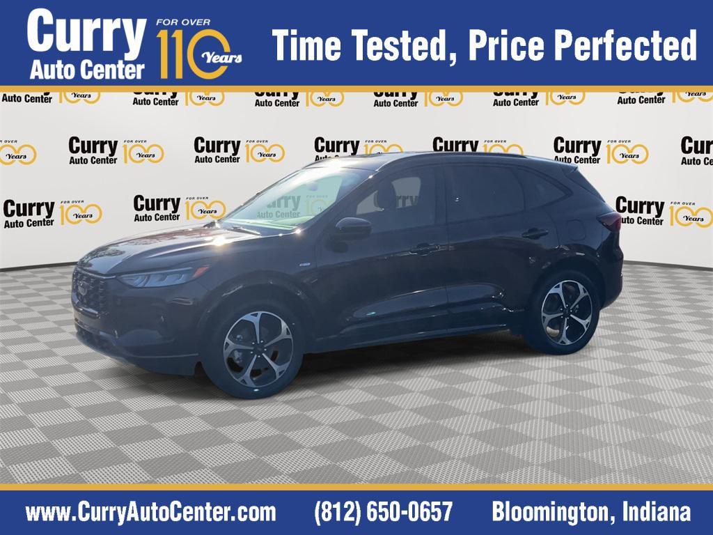 used 2023 Ford Escape car, priced at $25,268