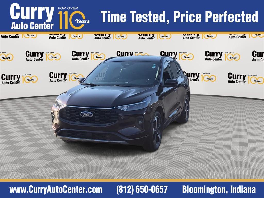 used 2023 Ford Escape car, priced at $25,268
