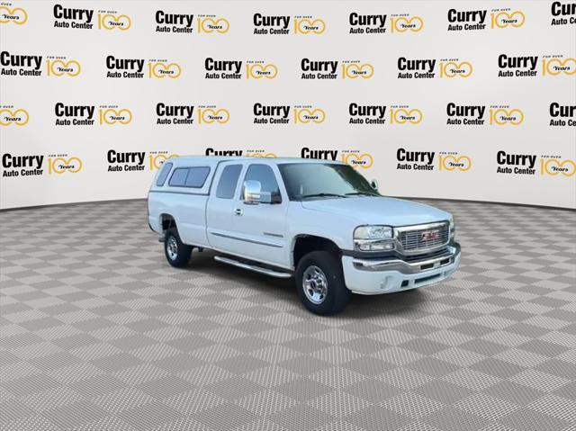 used 2005 GMC Sierra 2500 car, priced at $11,424