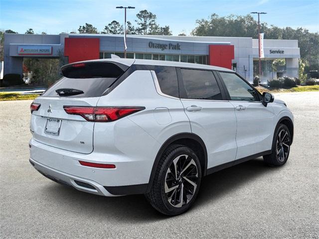 new 2024 Mitsubishi Outlander car, priced at $36,860