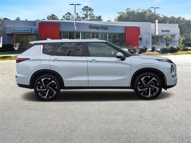 new 2024 Mitsubishi Outlander car, priced at $36,860