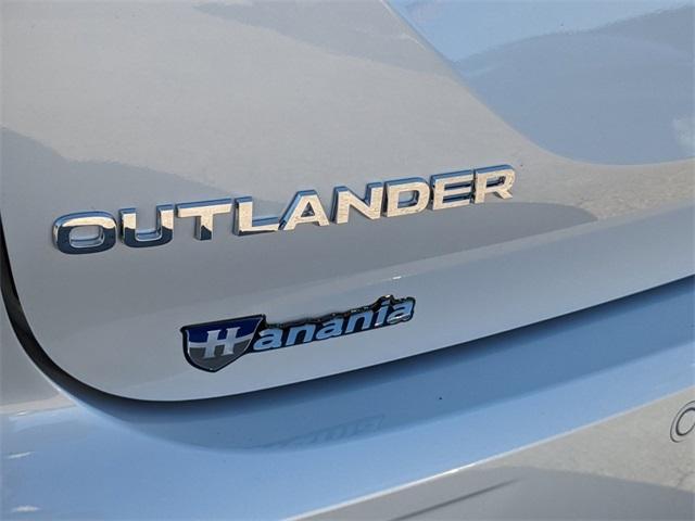 new 2024 Mitsubishi Outlander car, priced at $34,960