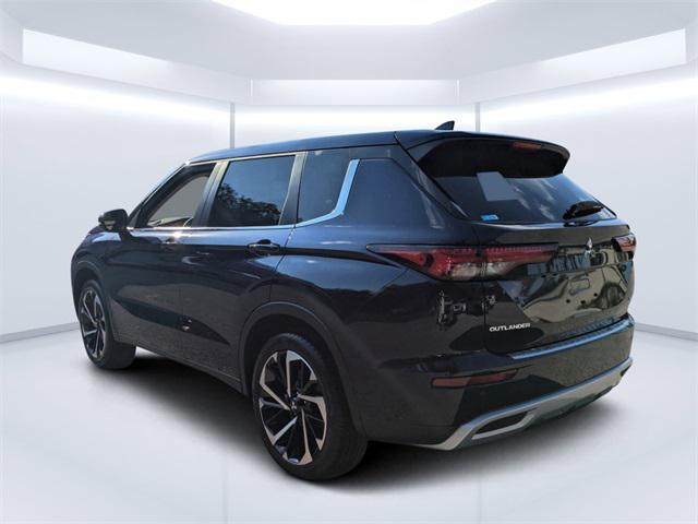 new 2024 Mitsubishi Outlander car, priced at $35,790