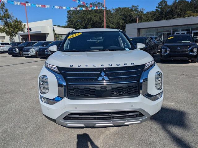 new 2024 Mitsubishi Outlander car, priced at $34,440