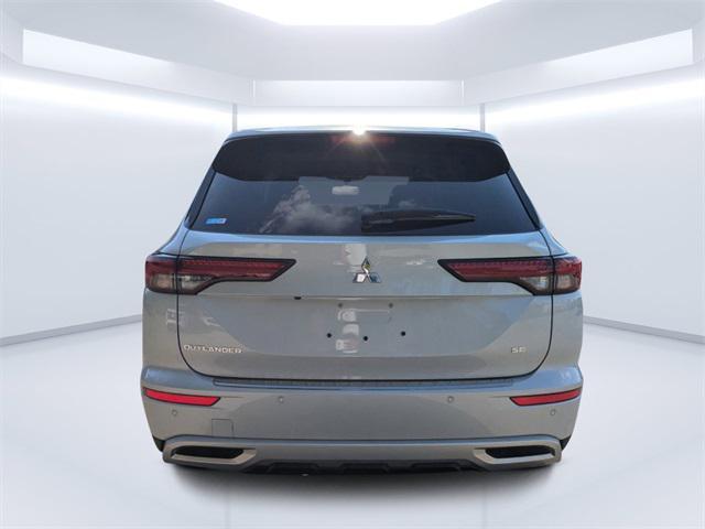 new 2024 Mitsubishi Outlander car, priced at $34,585