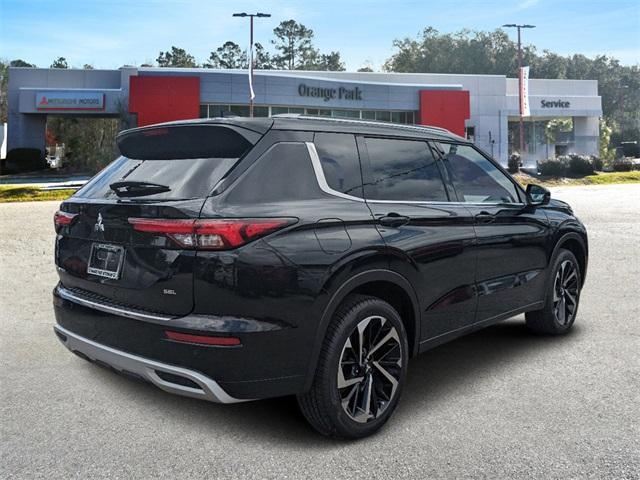 new 2024 Mitsubishi Outlander car, priced at $38,070