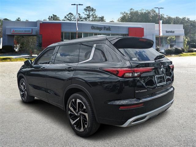 new 2024 Mitsubishi Outlander car, priced at $38,070