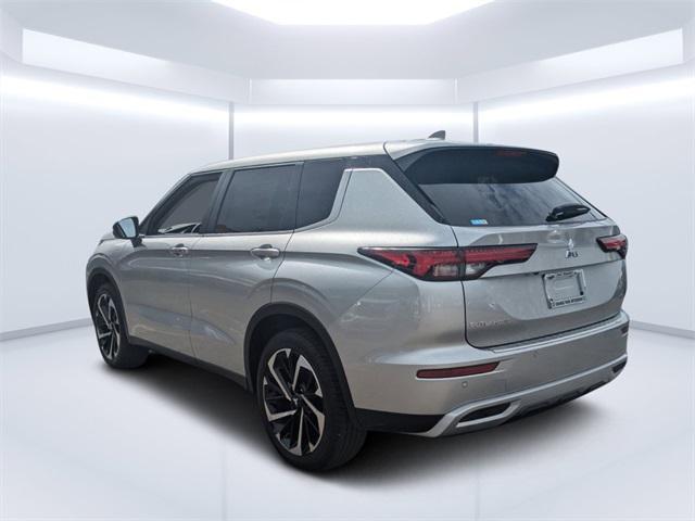 new 2024 Mitsubishi Outlander car, priced at $36,290