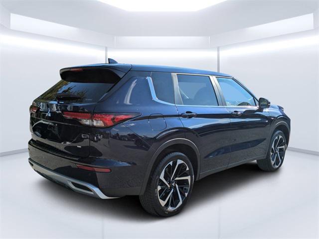 new 2024 Mitsubishi Outlander car, priced at $37,945