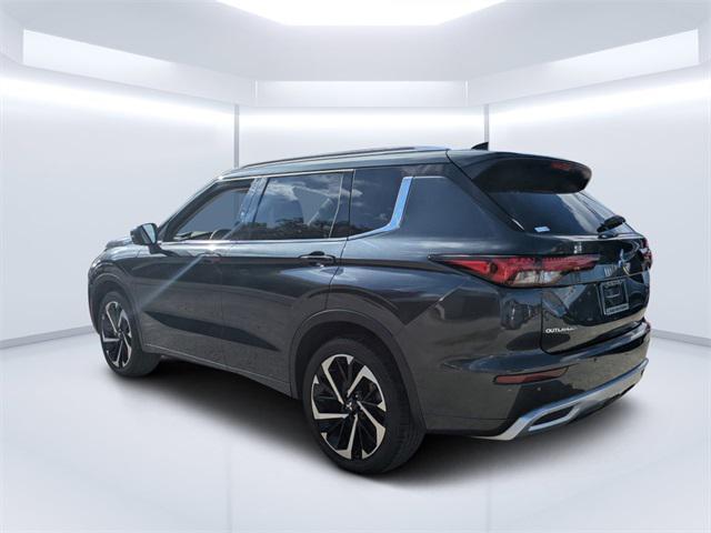 new 2024 Mitsubishi Outlander car, priced at $37,470