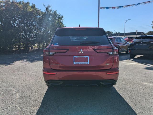 new 2024 Mitsubishi Outlander car, priced at $36,055