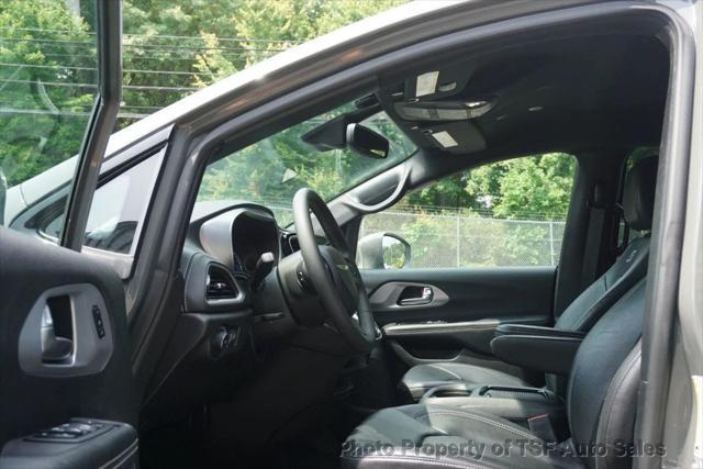 used 2022 Chrysler Pacifica Hybrid car, priced at $30,985
