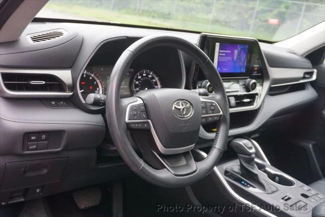 used 2023 Toyota Highlander car, priced at $38,985