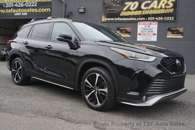 used 2022 Toyota Highlander car, priced at $38,975