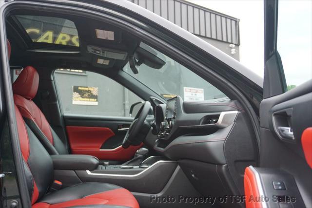 used 2022 Toyota Highlander car, priced at $38,975