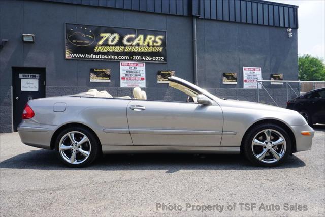 used 2006 Mercedes-Benz CLK-Class car, priced at $11,985
