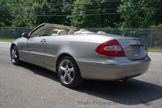 used 2006 Mercedes-Benz CLK-Class car, priced at $11,985