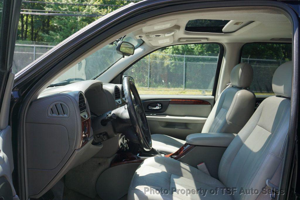 used 2005 GMC Envoy car, priced at $4,995