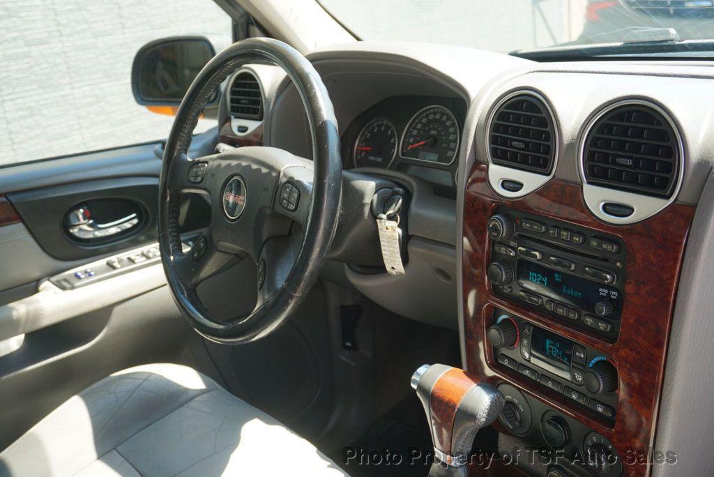 used 2005 GMC Envoy car, priced at $4,995