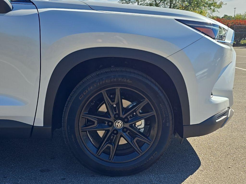 used 2026 Toyota Grand Highlander car, priced at $58,889