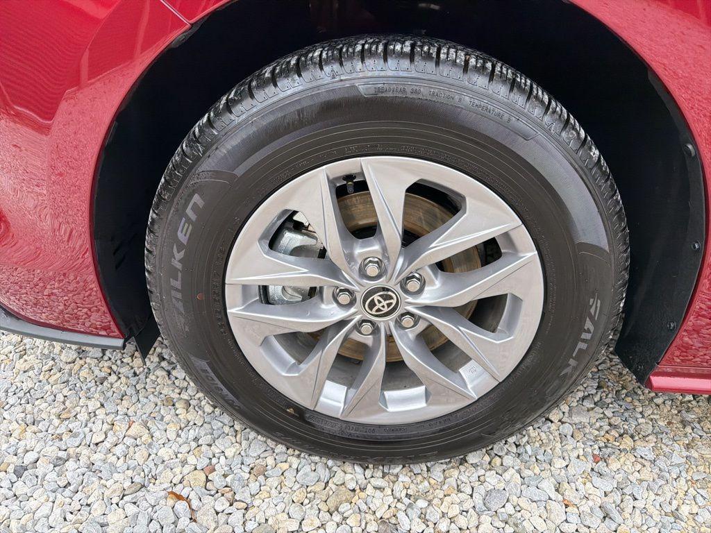 used 2025 Toyota Sienna car, priced at $45,727