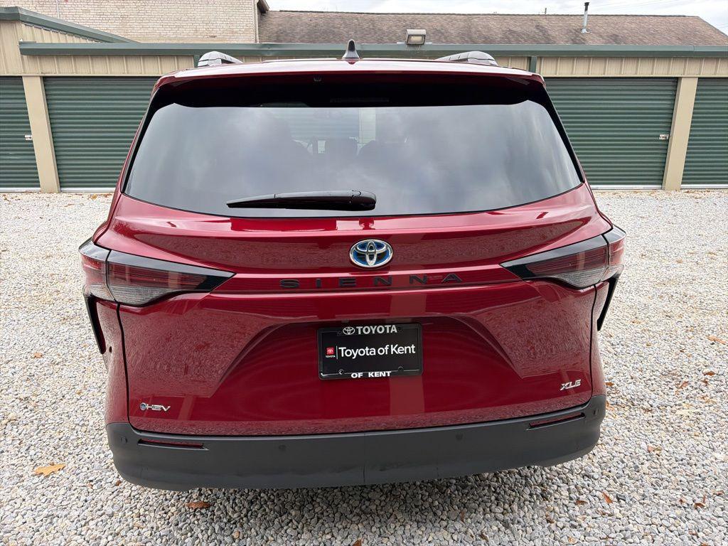 used 2025 Toyota Sienna car, priced at $45,727