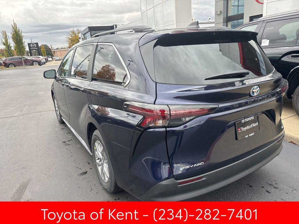 new 2025 Toyota Sienna car, priced at $43,700