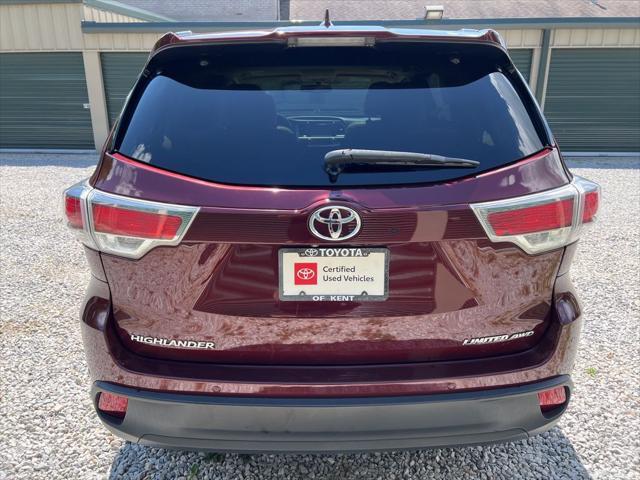 used 2016 Toyota Highlander car, priced at $19,158