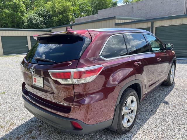used 2016 Toyota Highlander car, priced at $19,158