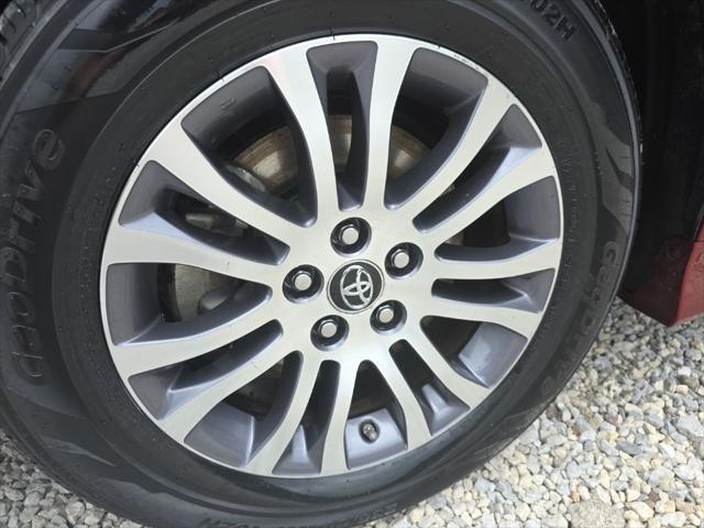 used 2018 Toyota Sienna car, priced at $21,667