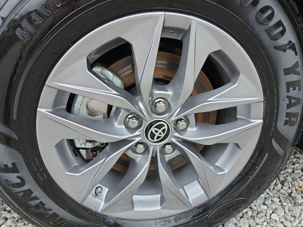 used 2022 Toyota Sienna car, priced at $44,603