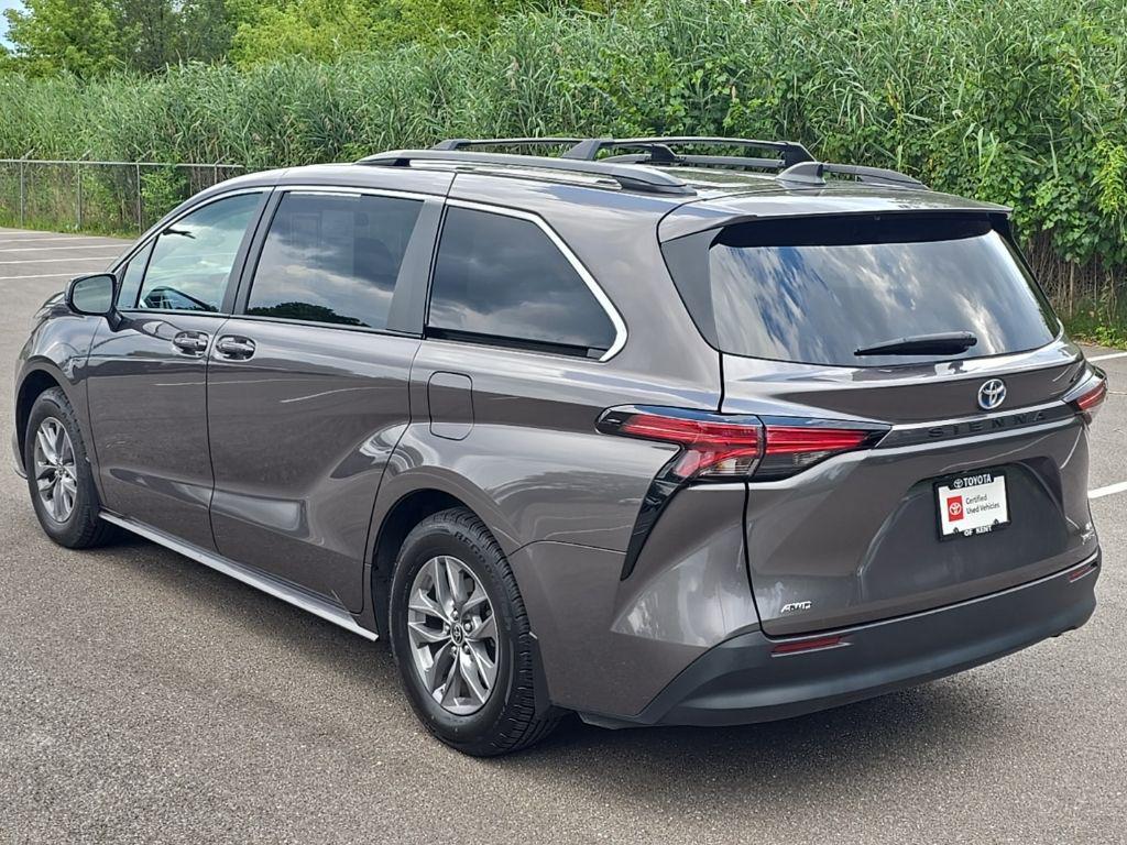 used 2022 Toyota Sienna car, priced at $38,208