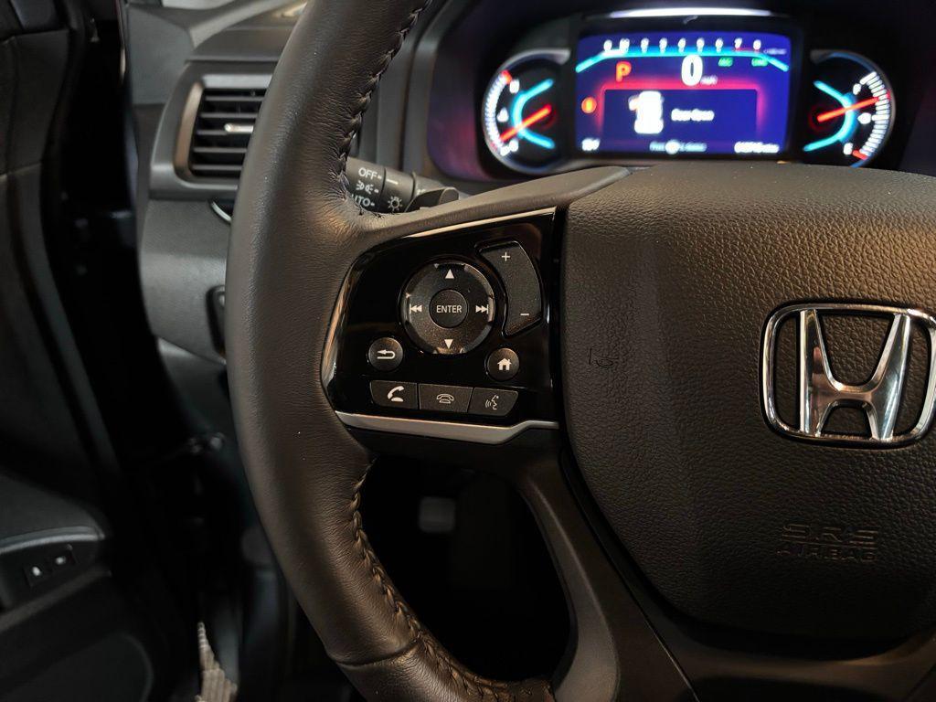 used 2022 Honda Pilot car, priced at $32,932