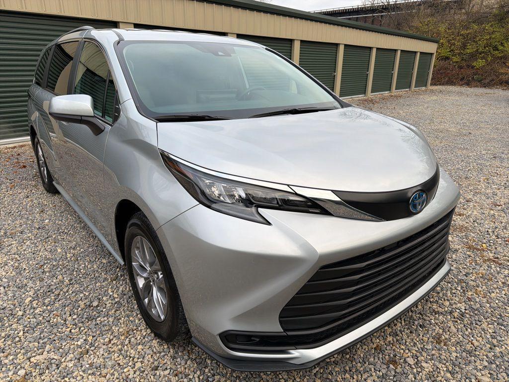 used 2025 Toyota Sienna car, priced at $42,923