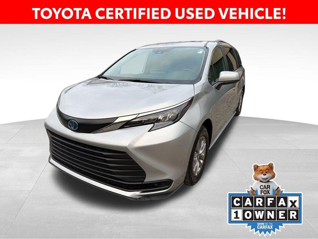 used 2025 Toyota Sienna car, priced at $42,923