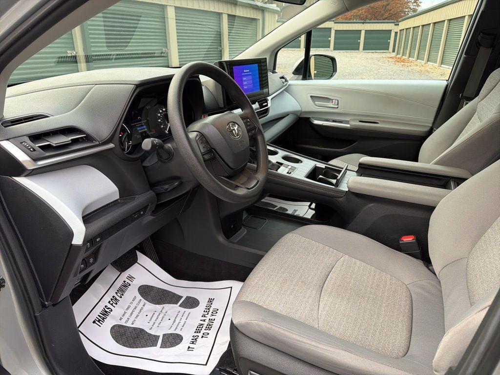 used 2025 Toyota Sienna car, priced at $42,923