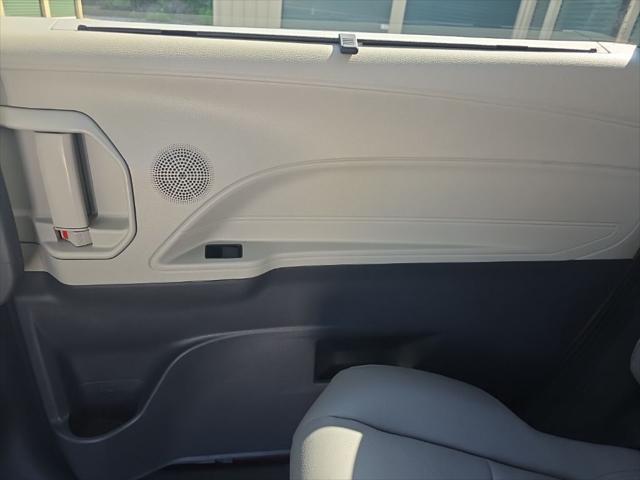 used 2022 Toyota Sienna car, priced at $40,518