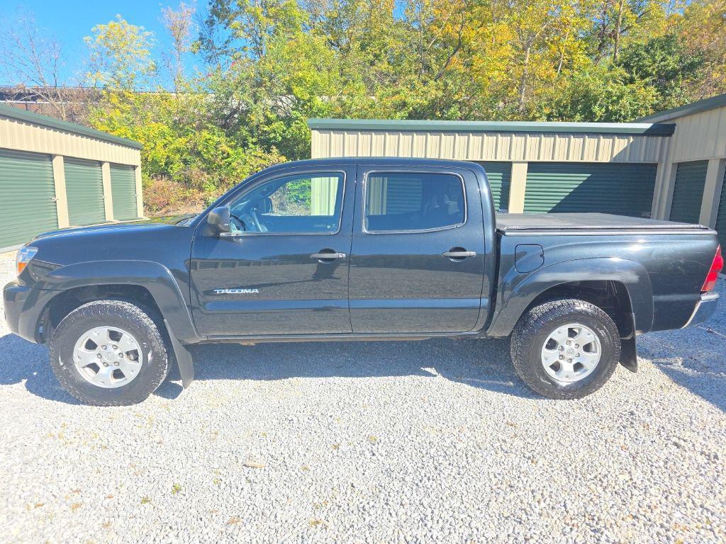 used 2006 Toyota Tacoma car, priced at $17,433