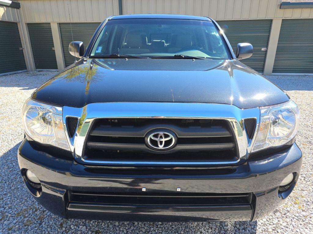 used 2006 Toyota Tacoma car, priced at $17,433